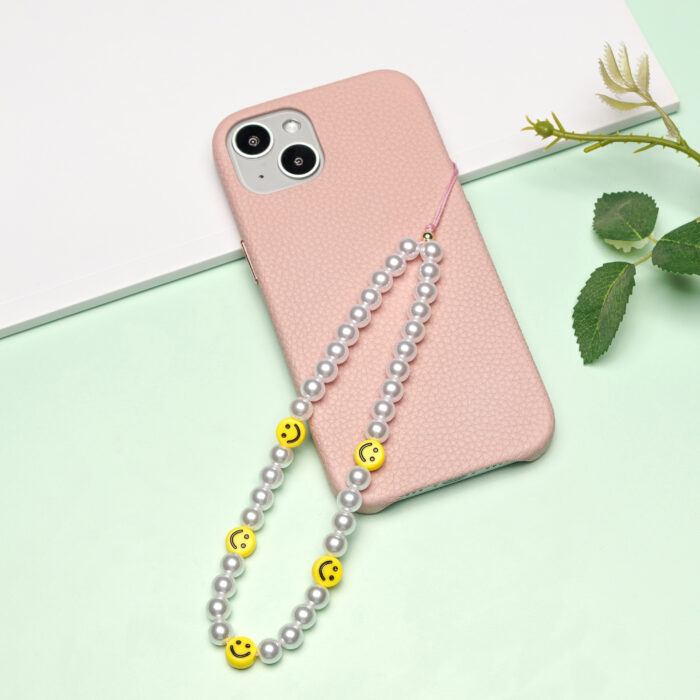 Beaded Phone Charm- La Perle Heureuse